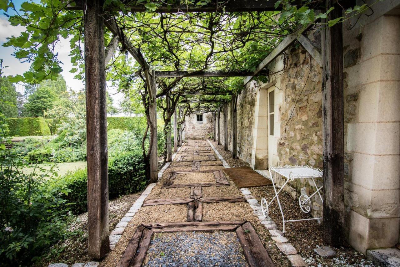 Chateau De Noirieux Briollay Buitenkant foto